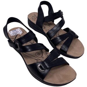 Baretraps “Jindy” Black Faux Leather Strappy Sandals Women’s Size 9M